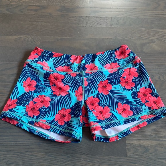 Born Primitive Pants - Born Primitive Tropical Hibiscus Booty Shorts Sz M